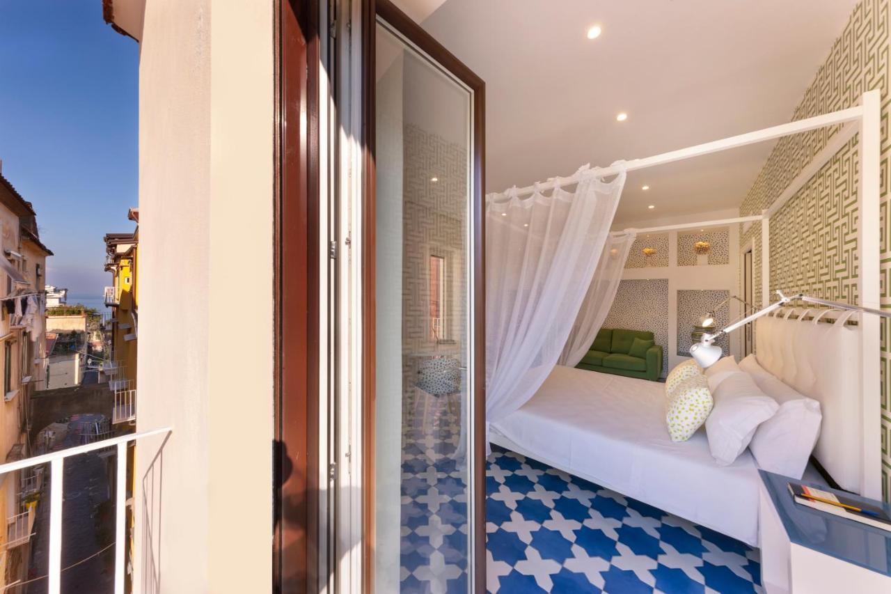 Luxury&Romantic Apartment With Balcony In Sorrento Bagian luar foto